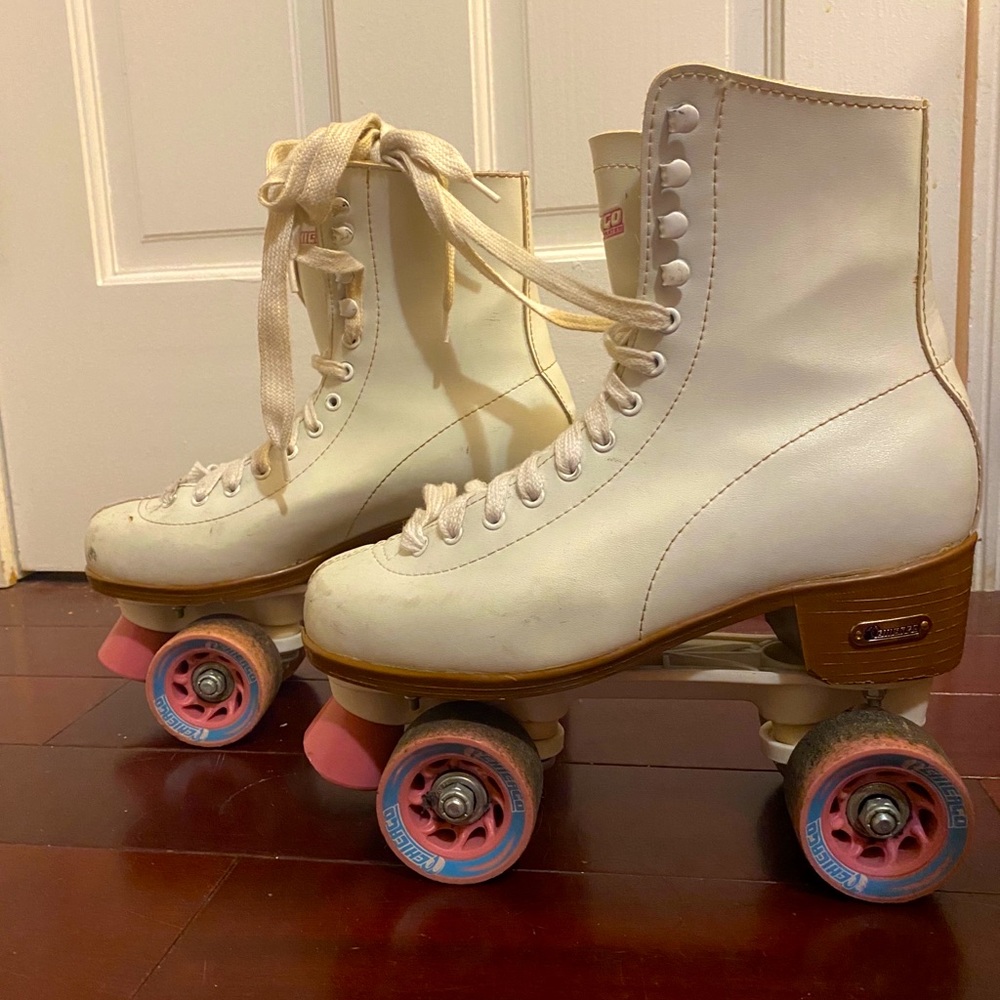 White Rollerskates with Pink Wheels!